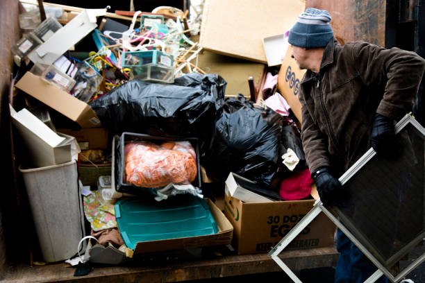 Best Local Junk Hauling  in Newburgh Heights, OH