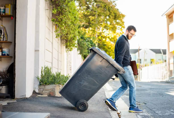 Best Professional Junk Removal  in Newburgh Heights, OH